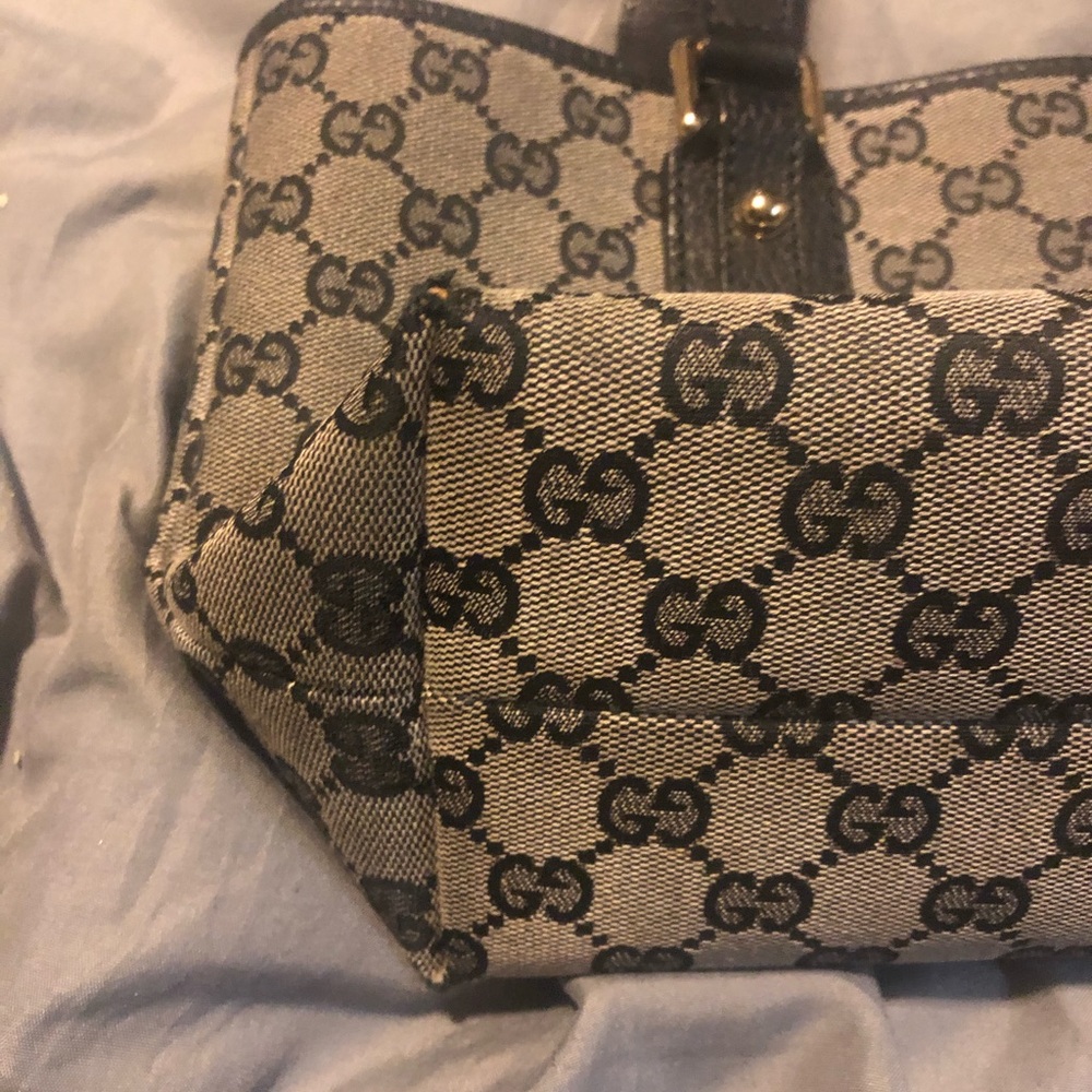 Gucci Tote Authentic